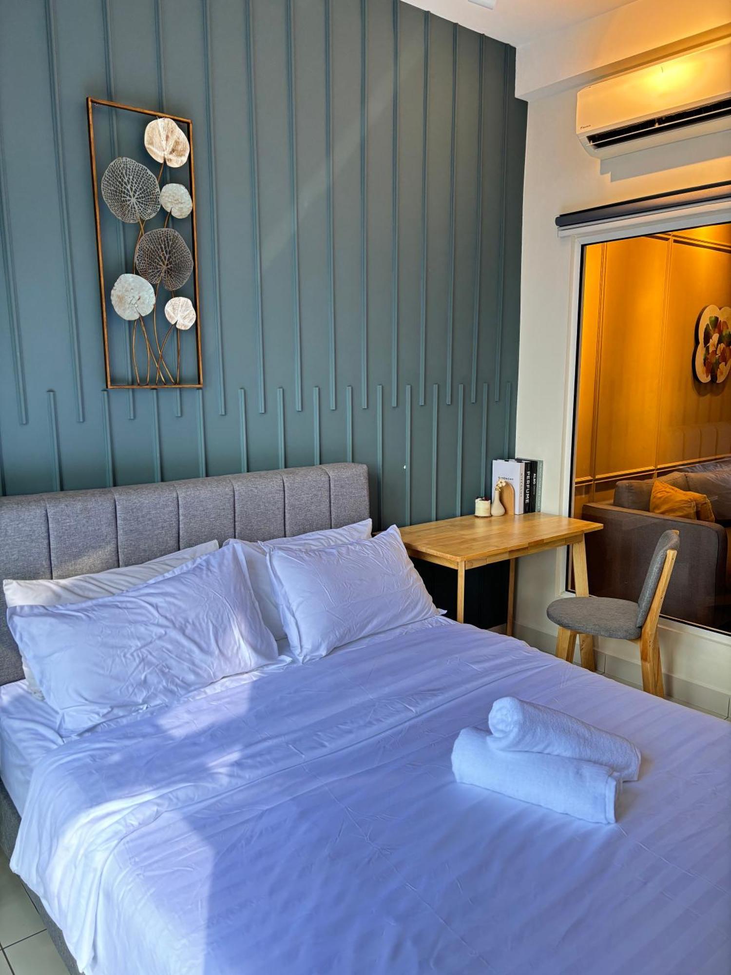 Modern Suites At Arte Mont Kiara By Iconique 쿠알라룸푸르 객실 사진